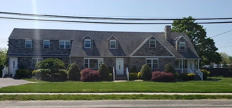 28 Bohack Ct — Photo 1