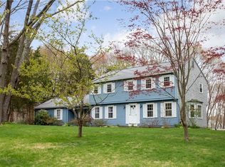 50 Stone Ridge Dr, East Greenwich, RI 02818