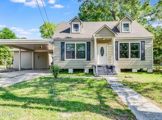 827 E Grolee St, Opelousas, LA 70570
