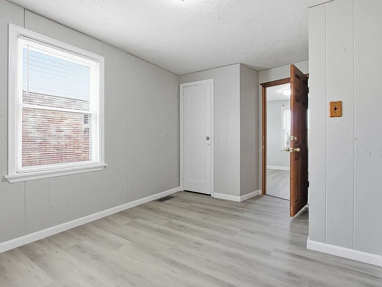 171 Central Ave — Photo 7