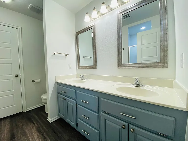 407 S Pointe Ln — Photo 14