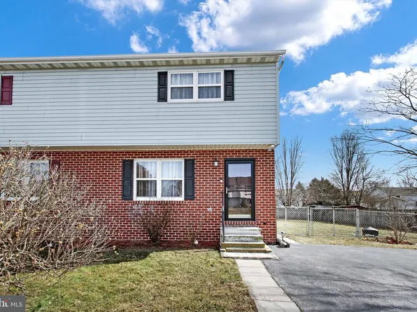 218 S Lincoln Dr, Hanover, PA 17331