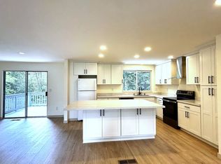 10633 164th Ave NE, Redmond, WA 98052