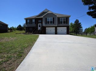 2205 Oscar Bradford Rd, Hayden, AL 35079