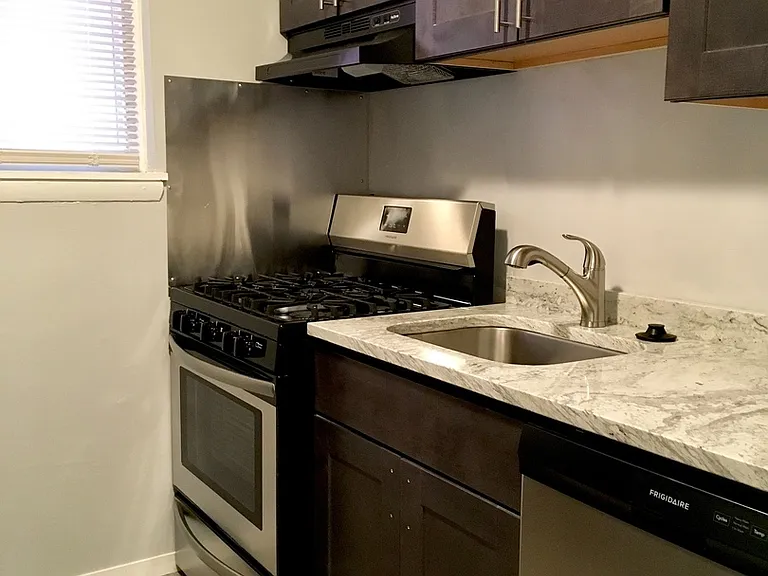 For Rent: Historic Charm at 2300 Eutaw Place Your Urban Retreat Awaits! — Photo 23