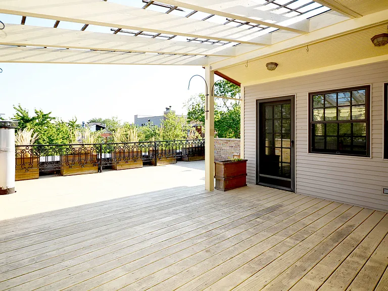 622 W Briar Pl #PENTHOUSE — Photo 23