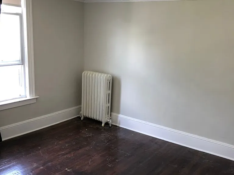 45-47 Maplewood Ave — Photo 10