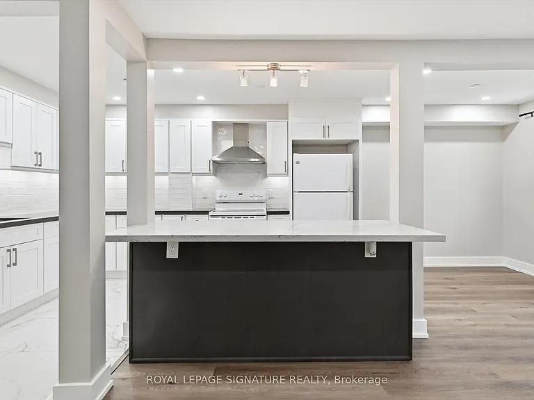 100 Quigley Rd #9 — Photo 16