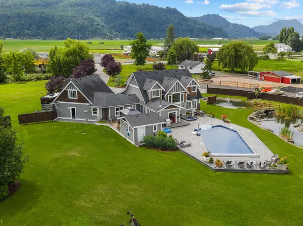 49517 Prairie Central Rd, Chilliwack, BC V2P 6H3
