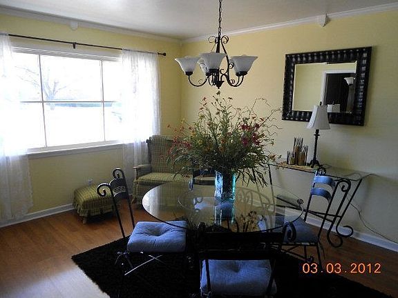 5th image of 1320 W Crosby St