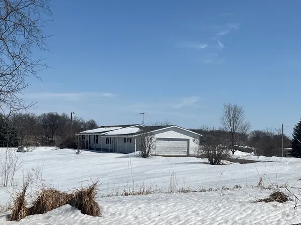 600 170th St, Osceola, WI 54020