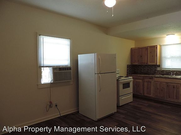 4th image of 718 E Culton St APT 1