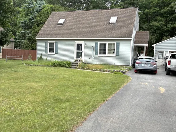 12 Andover Avenue, Gansevoort, NY 12831