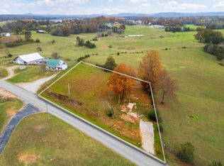 1446 S Bunker Hill Rd, Sparta, TN 38583