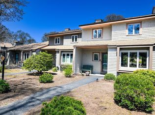 Cranberry Knoll, Dennis, MA 02638