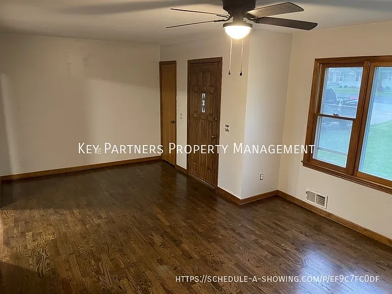 501 NE 88th St — Photo 3