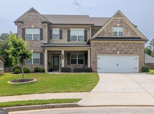 3302 Avenel Ct, Snellville, GA 30078