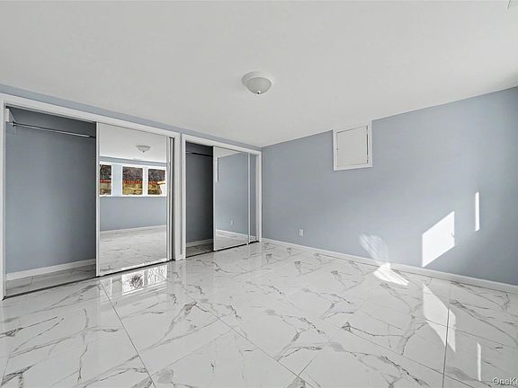 3rd image of 635 E Lincoln Ave
