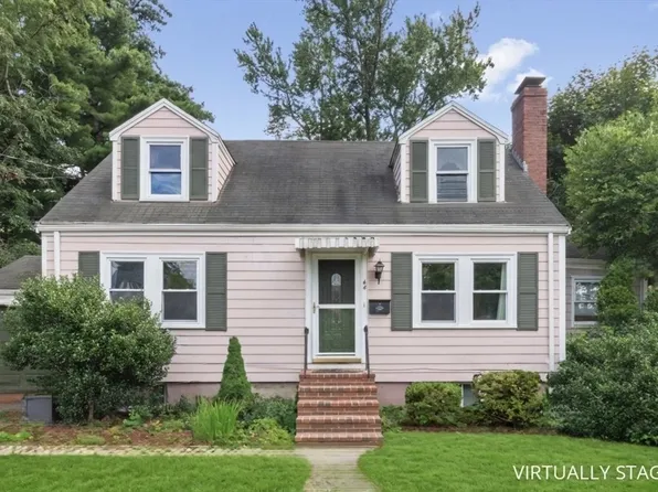44 Barbara Rd, Newton, MA 02465