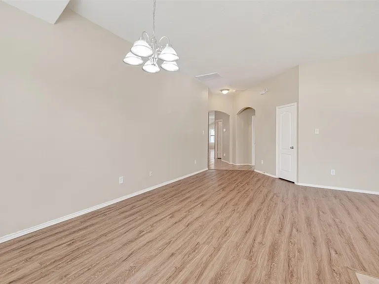 2507 Cypress Springs Ct — Photo 8