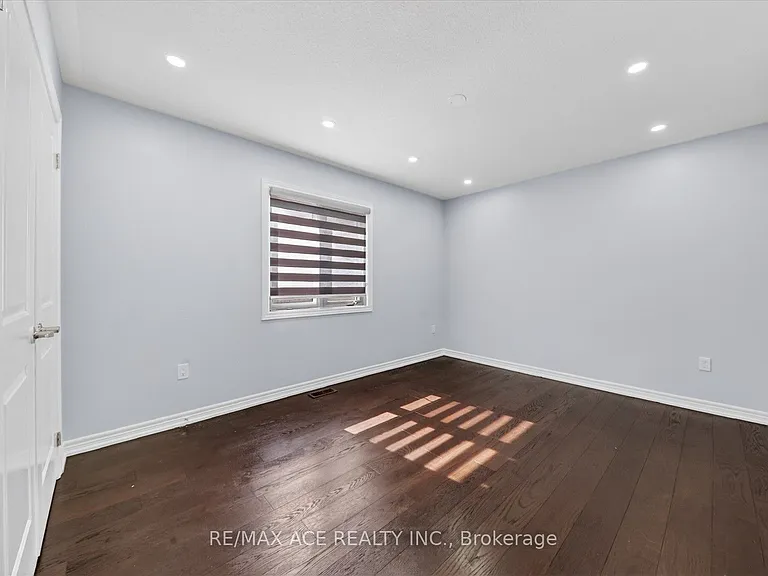 10 Gusul Ave — Photo 37