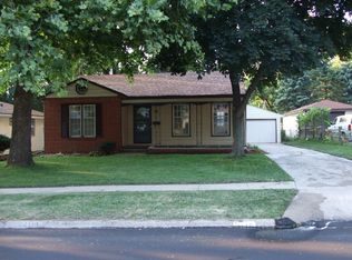 4119 Aurora Ave, Des Moines, IA 50310