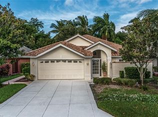 9911 Las Casas Dr, Fort Myers, FL 33919
