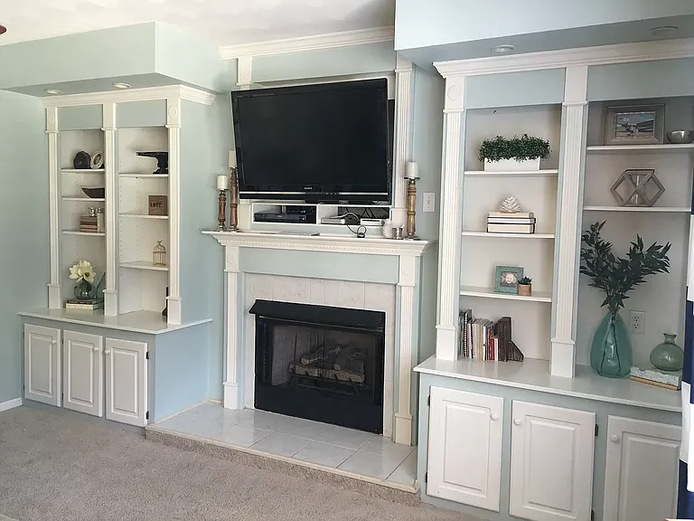 1040 Hawthorne Farm Ter — Photo 11