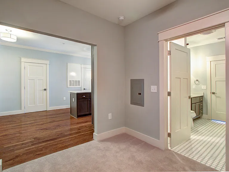 525 East Blvd — Photo 45