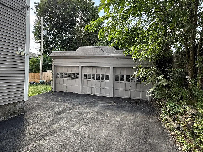 32 Woodbine St #1 — Photo 28