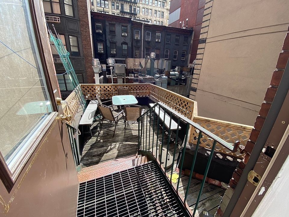 1st image of 58 W 36th St #2BW