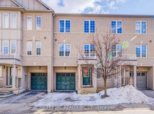 27 Warrington Way, Markham, ON L6C 0B9