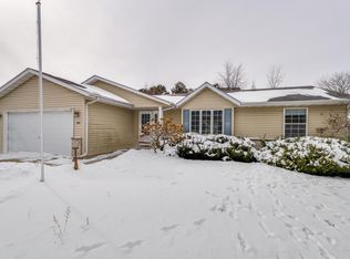 577 Ashley Ave, Port Washington, WI 53074