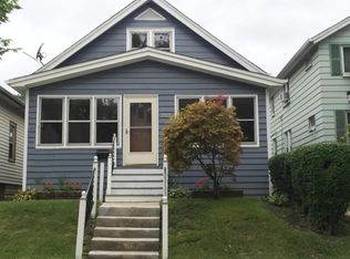 2121 S 68th St, West Allis, WI 53219