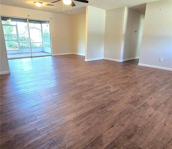 757 Memorial Dr — Photo 6