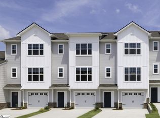 226 Taylor Woods Ct, Greenville, SC 29607