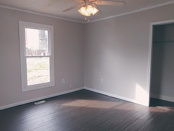 3rd image of 331 Lilleston Ave
