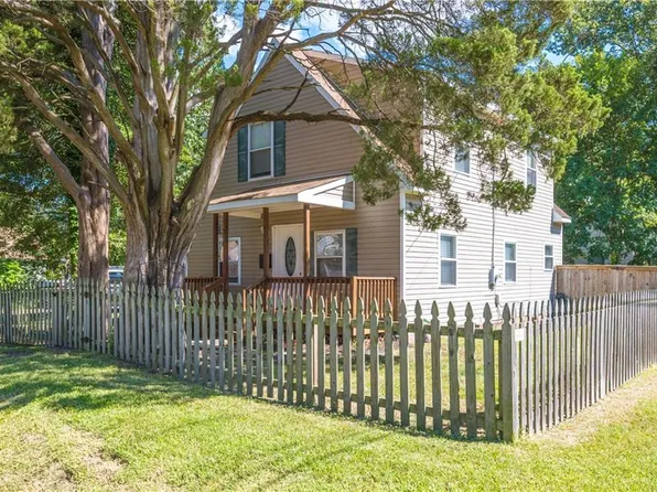 3717 Atterbury St, Norfolk, VA 23513