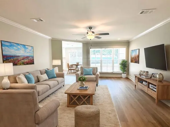 709 Osprey Cir, Tifton, GA 31794