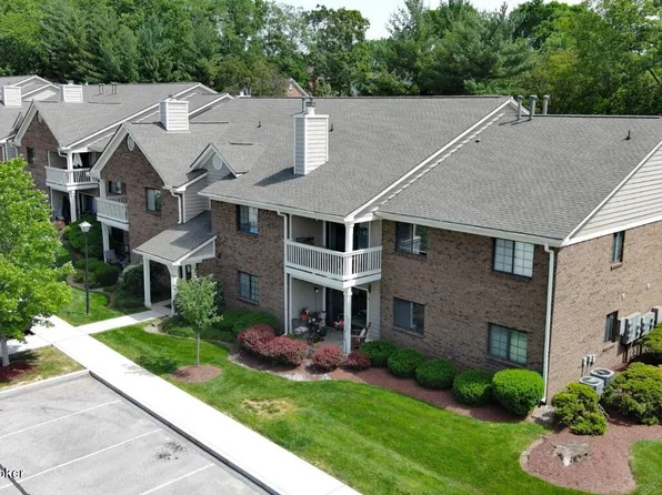 401 Creason Ct Unit 102, Louisville, KY 40223