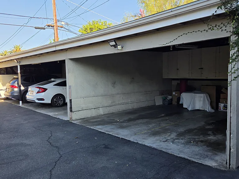 100 S Grand Oaks Ave #3A — Photo 12