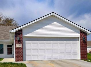 2314 Northline Ct, Lincoln, NE 68521