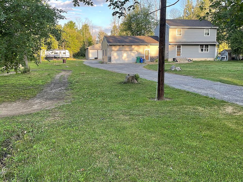 2nd image of 8360 Northfield Rd