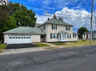 2001 James St, Syracuse, NY 13206