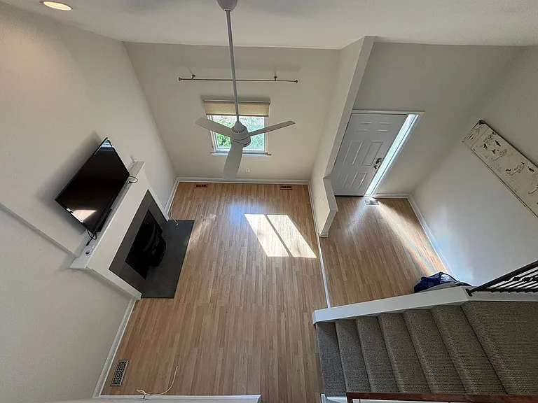 1240 Youngs Farm Rd — Photo 15