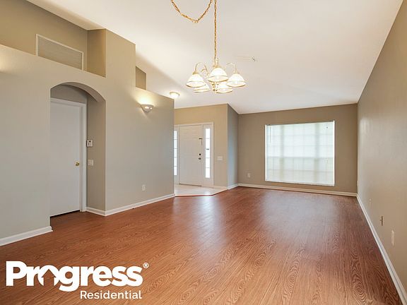 4th image of 10438 Hunters Haven Blvd