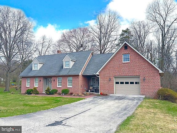 2nd image of 245 Montclair Rd
