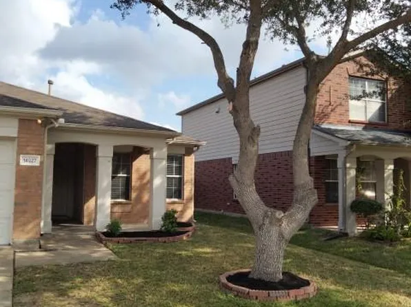 14922 Sugar Sweet Dr, Sugar Land, TX 77498