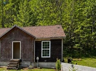 630 Country Estates Rd, Baxter, KY 40806