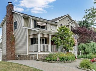 88 Inlet Ter, Belmar, NJ 07719